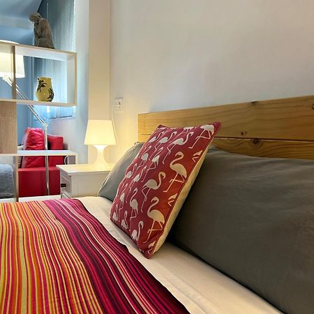 Apartamentos Triana - Aloha Sevilla Экстерьер фото